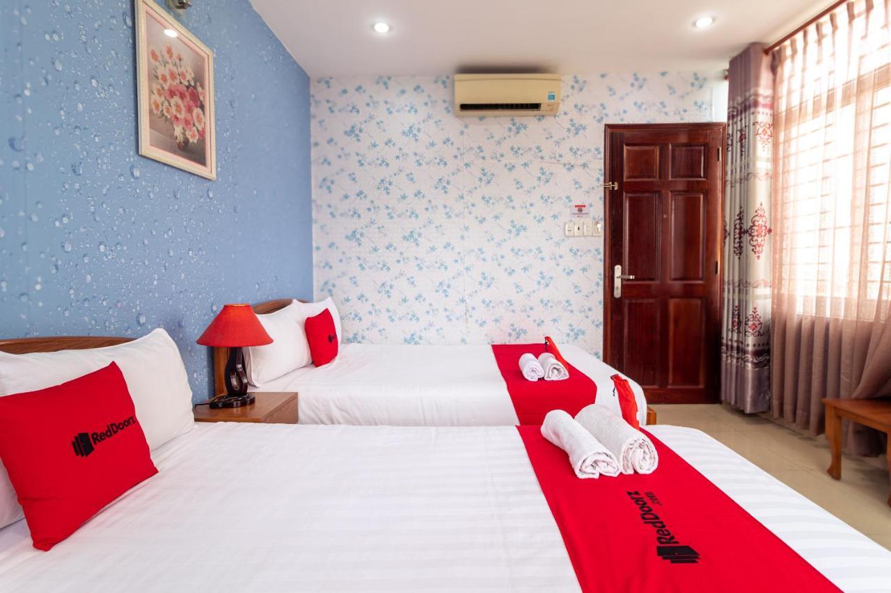Reddoorz Nam Bac Hotel Phan Dang Luu Phu Nhuan Хошимин Экстерьер фото
